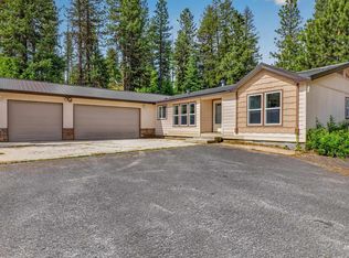 1649 Crown Point Pkwy, Cascade, ID 83611