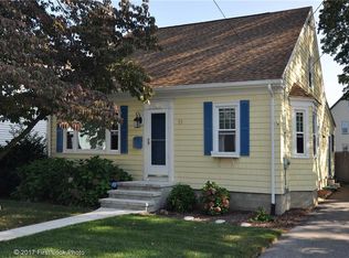 15 Burnside St, Cranston, RI 02910