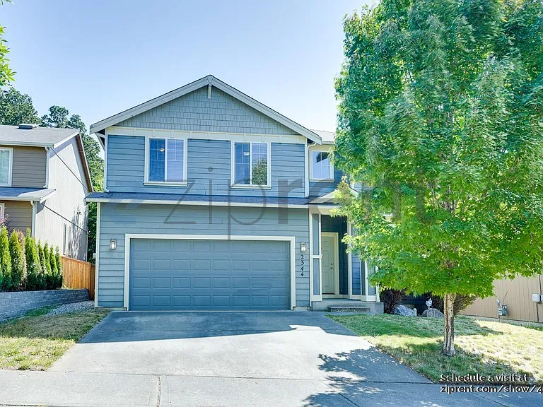 2344 Pleasanton Ct SE — Photo 2