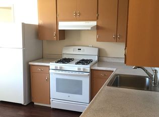 8051 Church St APT B, Gilroy, CA 95020