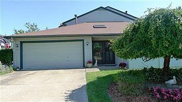 1st image of 330 Thistle Trl #330