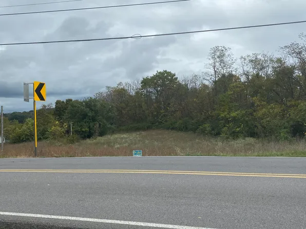 3080 Knob Creek Rd, Johnson City, TN 37615