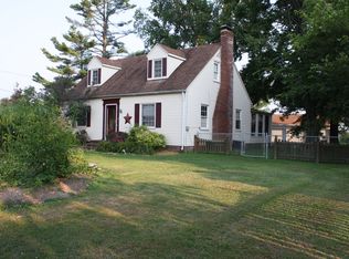 1801 W Main St, Robinson, IL 62454
