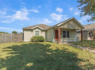 4426 W Sweetgum Ln, Fayetteville, AR 72704