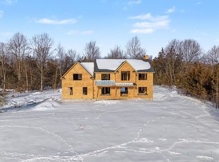 493 Union Corners Rd, Florida, NY 10921