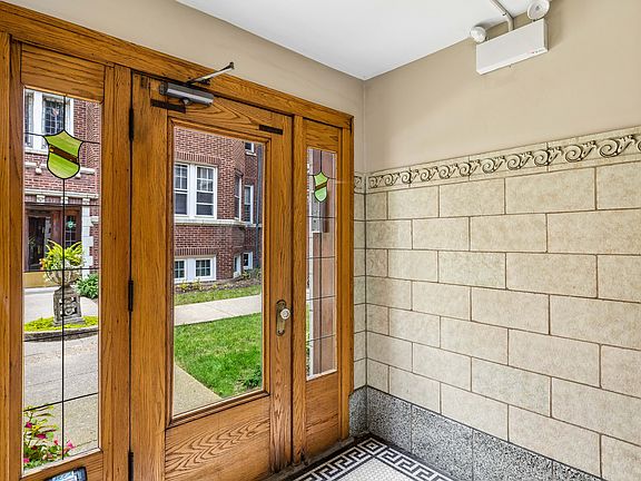 4th image of 4103 N Keystone Ave #1