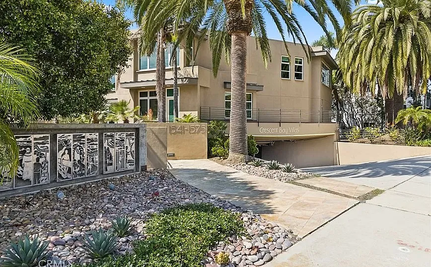 Photo 1 of 16 - 1547 N Coast Hwy - Laguna Beach, CA North Laguna Beach location, on the ocean side of the highwa with 2 assigned parking spaces in underground parking. - 1547 N Coast Hwy