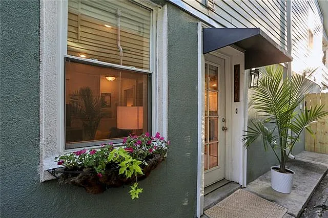 2 bed, 2.0 bath, 792 sqft, $2,200 — Photo 2