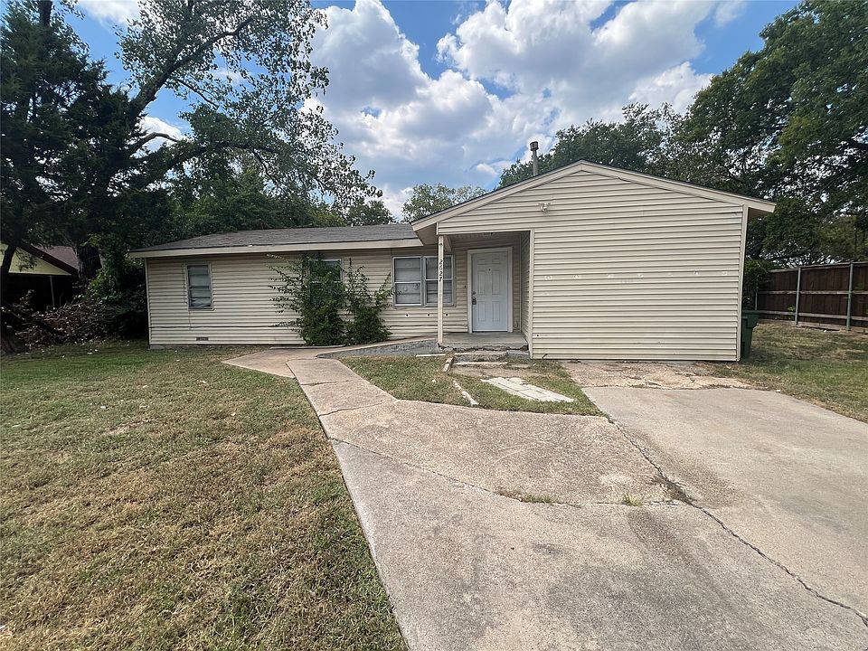 1st image of 2627 Sheilah Dr