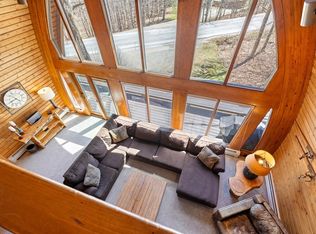 82 N Brookwood Rd, Stratton, VT 05360