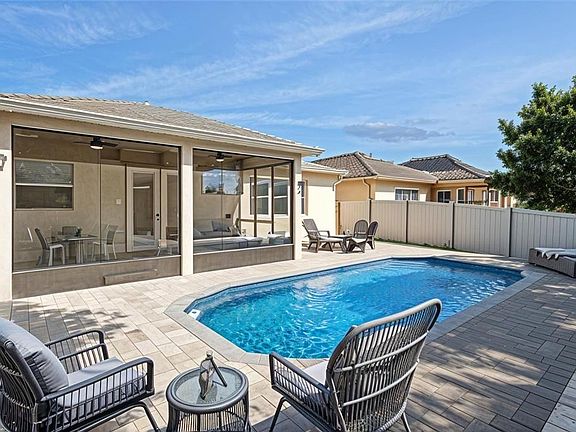 3rd image of 14583 Ward Rd