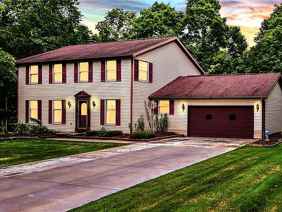 2nd image of 3164 Meanderwood Dr