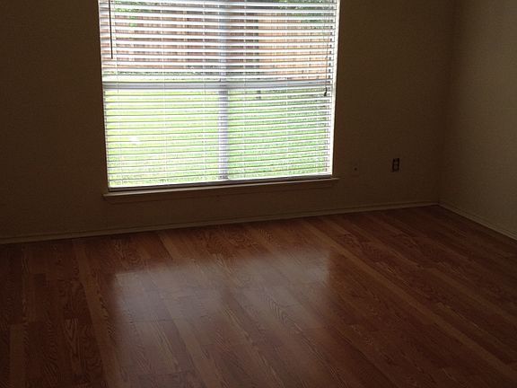 5th image of 17923 Sagecroft Dr
