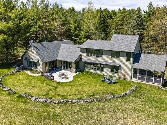 2nd image of 4017 Peninsula Players Rd