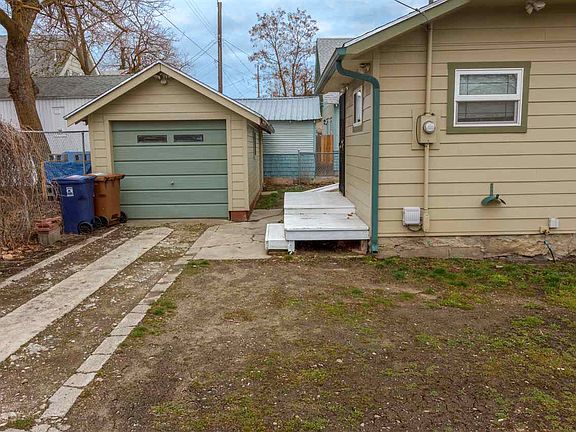 4th image of this home