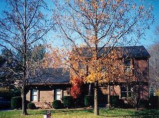 10070 E Lakeshore Dr, Carmel, IN 46033