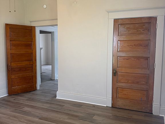 5th image of 408 9th St