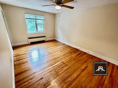 25 Heath St #2 — Photo 10