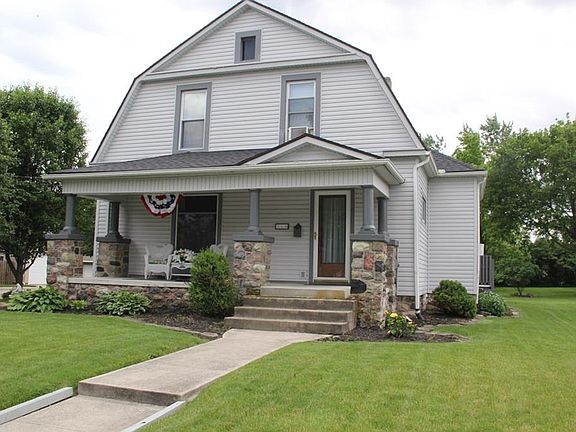 3rd image of 349 Hamilton St