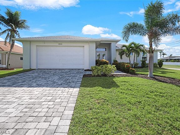 3rd image of 4800 SW 23rd Ave