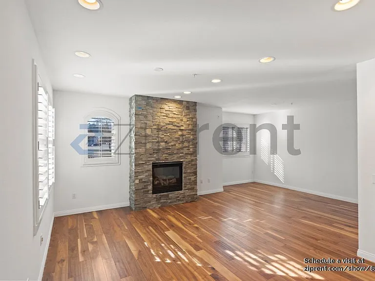 368 Bryant St — Photo 3