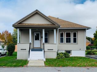 3 Cameron St, Worcester, MA 01604