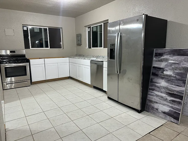 11571 Valle Bonito Rd — Photo 3