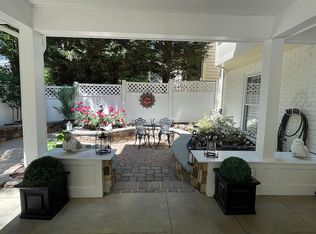 213 Shadow Glen Ct, Gaithersburg, MD 20878