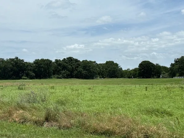 27142 Whispering Meadow Dr, Whitney, TX 76692