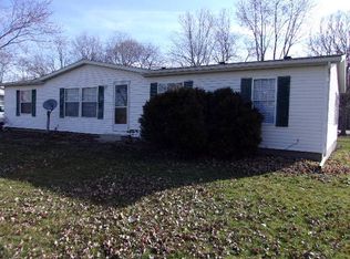 330 N Pinewood Dr, Perrysville, IN 47974