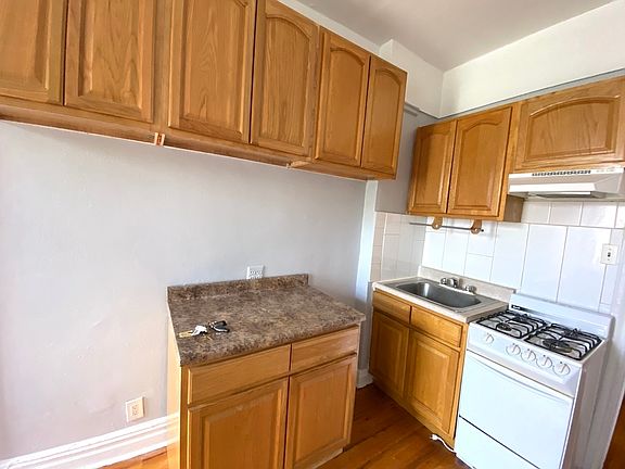 3rd image of 37-10 95th St #4G