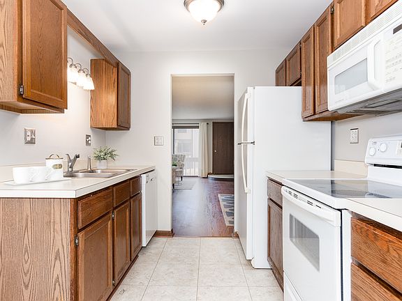 5th image of 111 Olesen Dr APT 2G