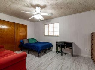 1015 NW 8th St, Gainesville, FL 32601