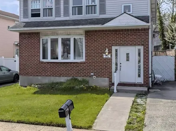 176 Rye Ave Floor 2, Staten Island, NY 10312