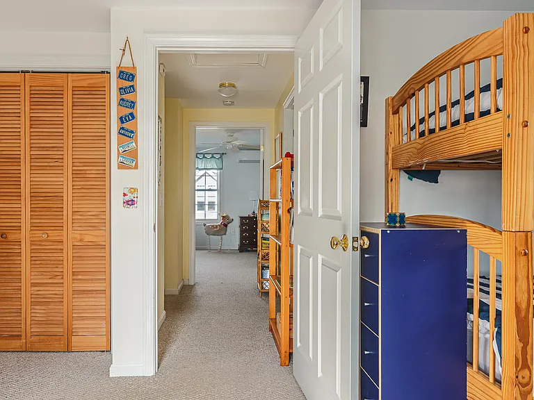 20 Portland Ave — Photo 8