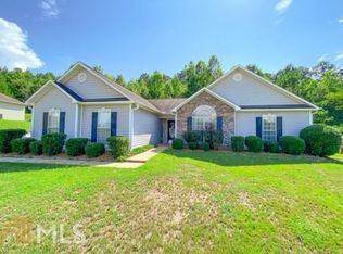 111 Oakmont Dr, Lagrange, GA 30240