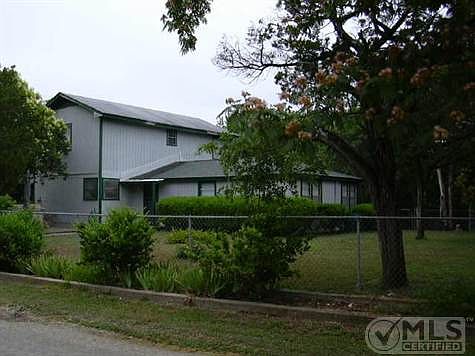 2nd image of 215 Canyon Dr