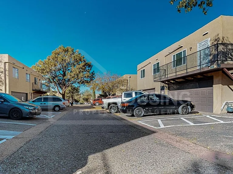 12013 Stilwell Pl NE — Photo 14