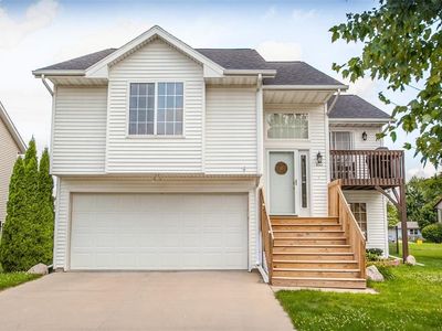 866 Augusta Cir, North Liberty, IA, 52317