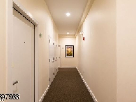 2nd image of 192 Bloomfield Ave #3B