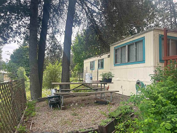 2nd image of 111 Gun Club Rd #27