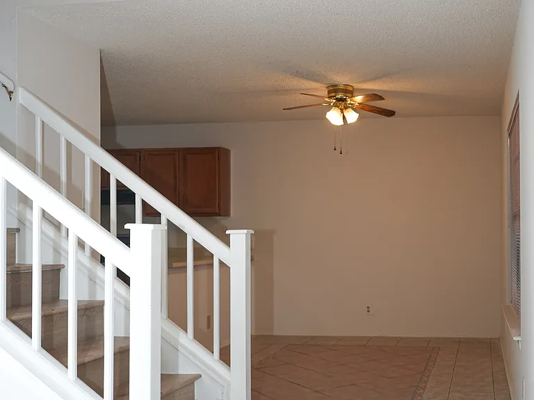 8011 Sunshine Trail Dr — Photo 54
