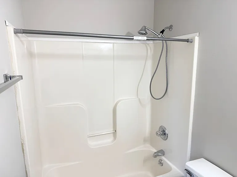1804 Harbor Dr — Photo 17