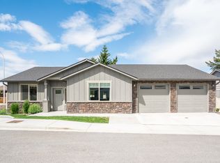227 Pershing Cir, Wenatchee, WA 98801