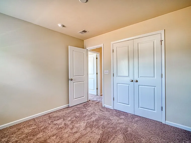 580 Millsgate Cir — Photo 35