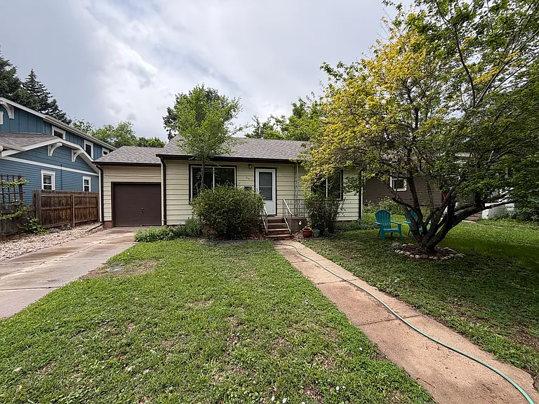 315 Gordon St — Photo 15