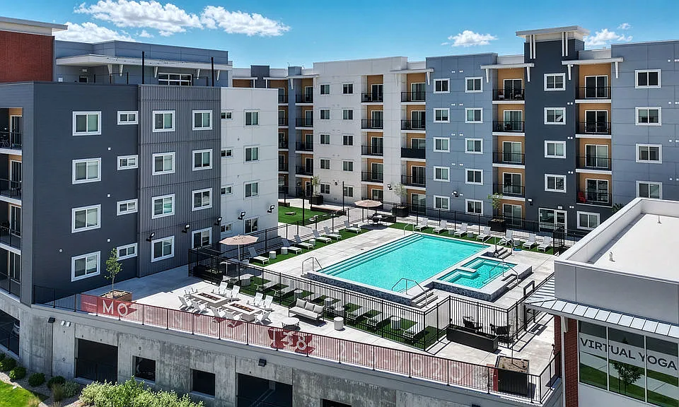 Skyline Peaks Apartments