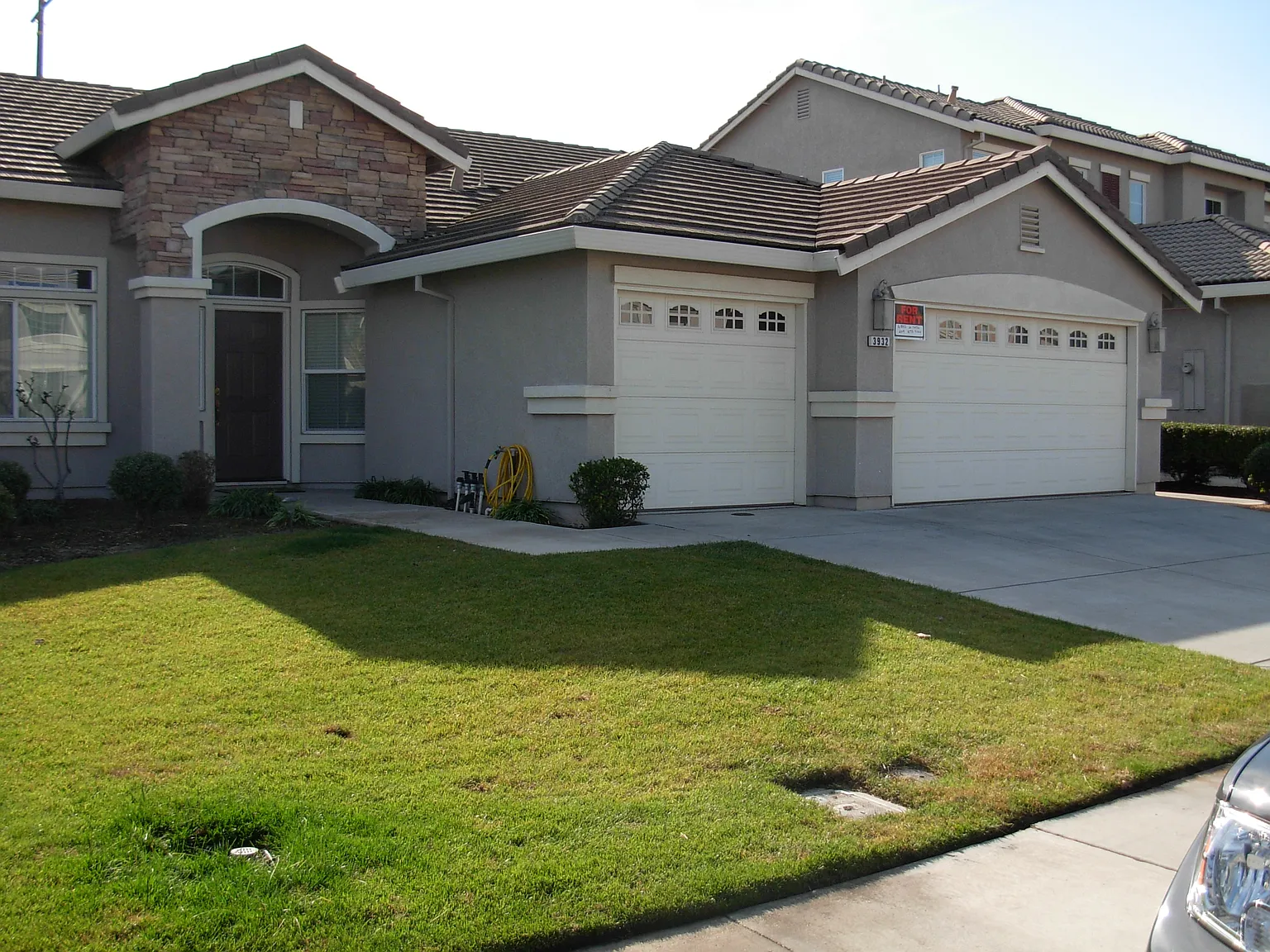 3932 Montaro Ln photo 1