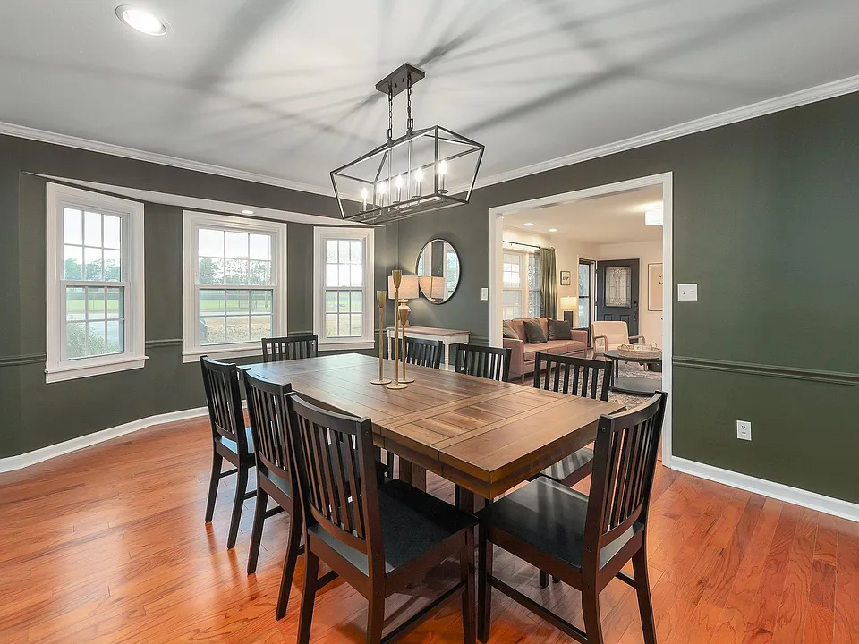 79 Hughes Dr