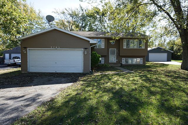 1st image of 2703 Carmel Blvd